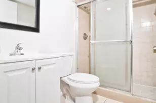 8353 Trent Ct, Boca Raton, FL 33433 - Photo 15