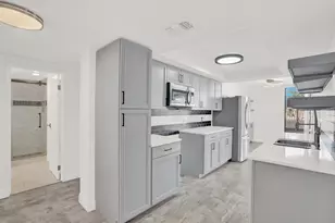 5460 N Ocean Dr, Singer Island, FL 33404 - Photo 15
