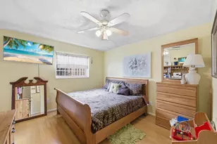 1811 NW 119th Ave, Pembroke Pines, FL 33026 - Photo 19