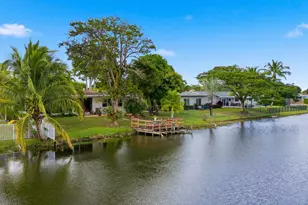 1811 NW 119th Ave, Pembroke Pines, FL 33026 - Photo 7