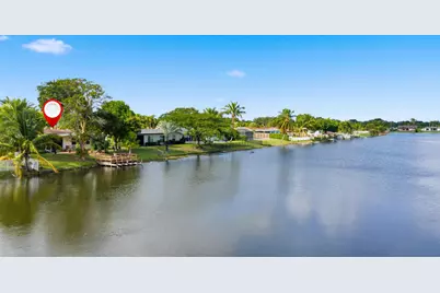 1811 NW 119th Avenue, Pembroke Pines, FL 33026 - Photo 9