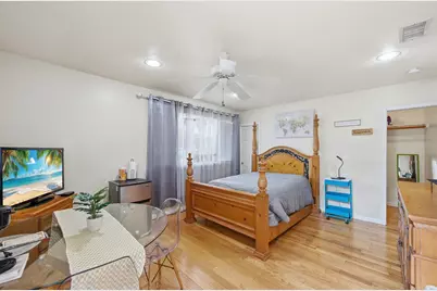 1811 NW 119th Avenue, Pembroke Pines, FL 33026 - Photo 25