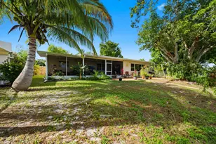 1811 NW 119th Ave, Pembroke Pines, FL 33026 - Photo 33