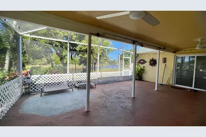 2398 SE Charleston Drive, Port Saint Lucie, FL 34952 - Photo 33