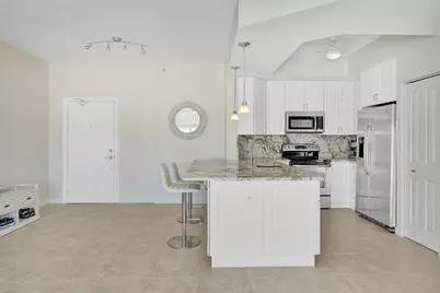 1931 NE 2nd Street #302, Deerfield Beach, FL 33441 - Photo 17