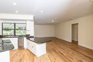 3201 SE Fairway W, Stuart, FL 34997 - Photo 9