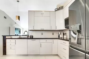 6140 Kings Gate Cir, Delray Beach, FL 33484 - Photo 5