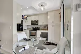 7460 La Paz Blvd, Boca Raton, FL 33433 - Photo 13