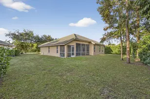 146 Fernwood Crescent, Royal Palm Beach, FL 33411 - Photo 19