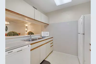 27 Plantation Drive #202, Vero Beach, FL 32966 - Photo 11