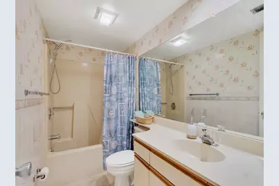 27 Plantation Drive #202, Vero Beach, FL 32966 - Photo 15