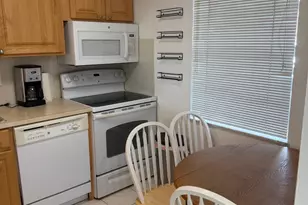 6 Abbey Ln, Delray Beach, FL 33446 - Photo 13