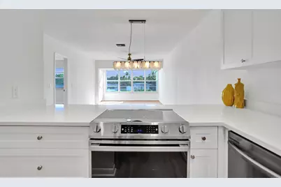 1130 Mahogany Way #203, Delray Beach, FL 33445 - Photo 7