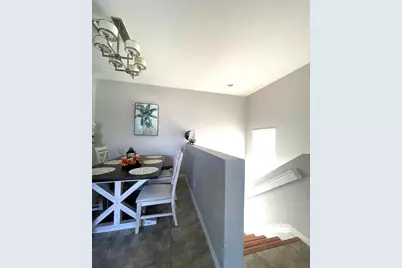 1560 SE Wilshire Place #203, Stuart, FL 34994 - Photo 5