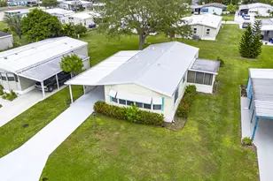 2791 SW Pontiac Pl, Stuart, FL 34997 - Photo 45