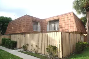 843 Blue Ridge Cir, West Palm Beach, FL 33409 - Photo 1