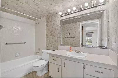 3044 Lincoln #C, Boca Raton, FL 33434 - Photo 9