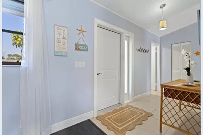 3904 NW Tracewood Lane, Boynton Beach, FL 33436 - Photo 7