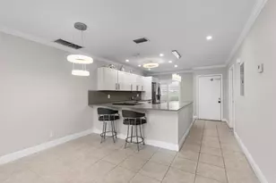 8757 Bella Vista Dr, Boca Raton, FL 33433 - Photo 3