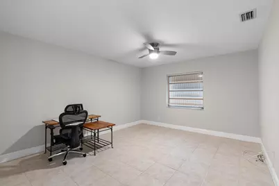 8757 Bella Vista Drive #34, Boca Raton, FL 33433 - Photo 11