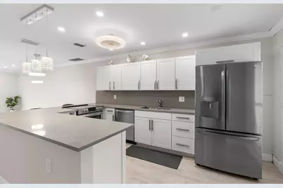 8757 Bella Vista Drive #34, Boca Raton, FL 33433 - Photo 5