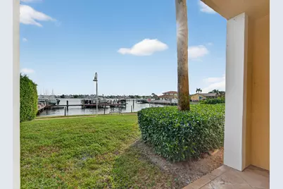 167 Yacht Club Way #104, Hypoluxo, FL 33462 - Photo 25