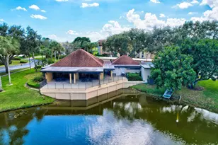 5344 Woodland Lakes Dr, Palm Beach Gardens, FL 33418 - Photo 13