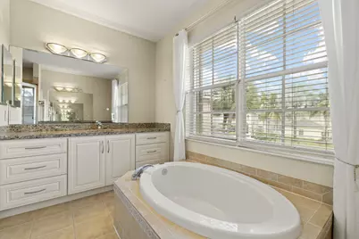 166 Bella Vista Way, Royal Palm Beach, FL 33411 - Photo 21