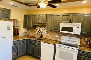 1351 Bayshore Dr, Fort Pierce, FL 34949 - Photo 5