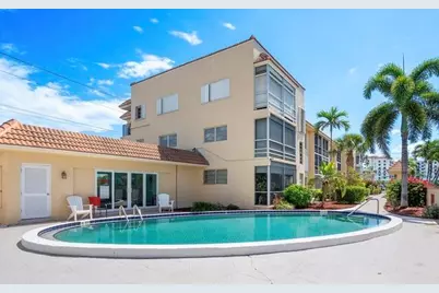 331 SW 8th Street #2-C-E, Boca Raton, FL 33432 - Photo 1