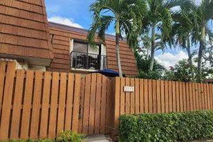 2813 28th Ct, Jupiter, FL 33477 - Photo 1