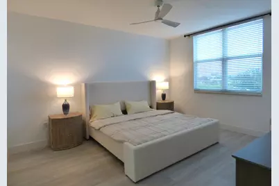 802 W Windward Way #303, Lantana, FL 33462 - Photo 7