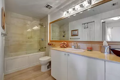 802 W Windward Way #303, Lantana, FL 33462 - Photo 13