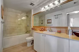 802 W Windward Way, Lantana, FL 33462 - Photo 13