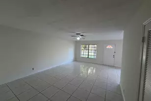 82 Lariat Cir, Boca Raton, FL 33487 - Photo 7