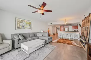 2640 Lake Shore Dr, Riviera Beach, FL 33404 - Photo 7