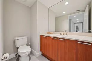 2640 Lake Shore Dr, Riviera Beach, FL 33404 - Photo 23