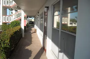 103 Greenbrier C, West Palm Beach, FL 33417 - Photo 5