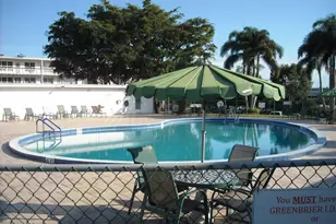 103 Greenbrier C, West Palm Beach, FL 33417 - Photo 27