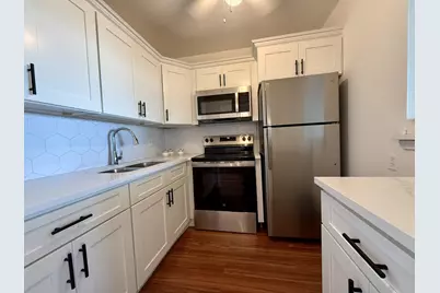 158 Easthampton G, West Palm Beach, FL 33417 - Photo 1