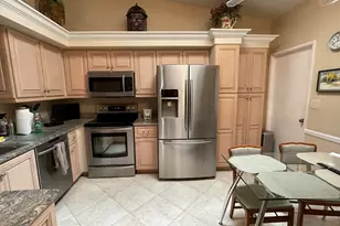 6165 Sunny Pointe Cir, Delray Beach, FL 33484 - Photo 17