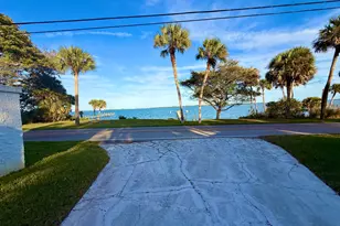 1009 S Indian River Dr, Fort Pierce, FL 34950 - Photo 47