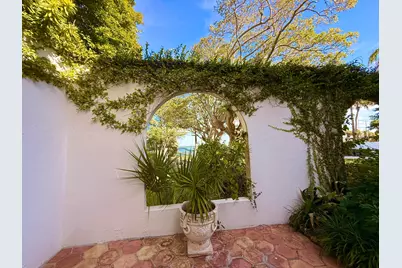 1009 S Indian River Drive, Fort Pierce, FL 34950 - Photo 15