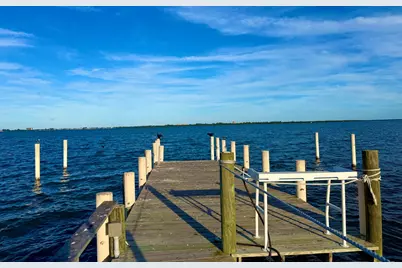 1009 S Indian River Drive, Fort Pierce, FL 34950 - Photo 5