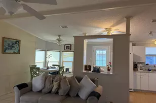 202 Travis Cay Pl, Fort Pierce, FL 34982 - Photo 9