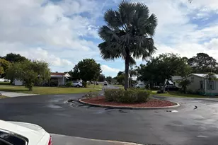 202 Travis Cay Pl, Fort Pierce, FL 34982 - Photo 5
