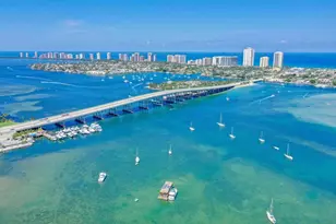 5480 N Ocean Dr, Singer Island, FL 33404 - Photo 31