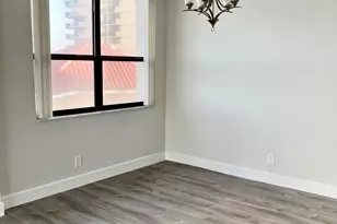 5480 N Ocean Dr, Singer Island, FL 33404 - Photo 7