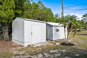7990 129th Pl, Sebastian, FL 32958 - Photo 33