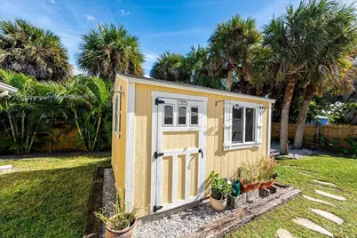 1805 Plover Avenue, Fort Pierce, FL 34949 - Photo 29